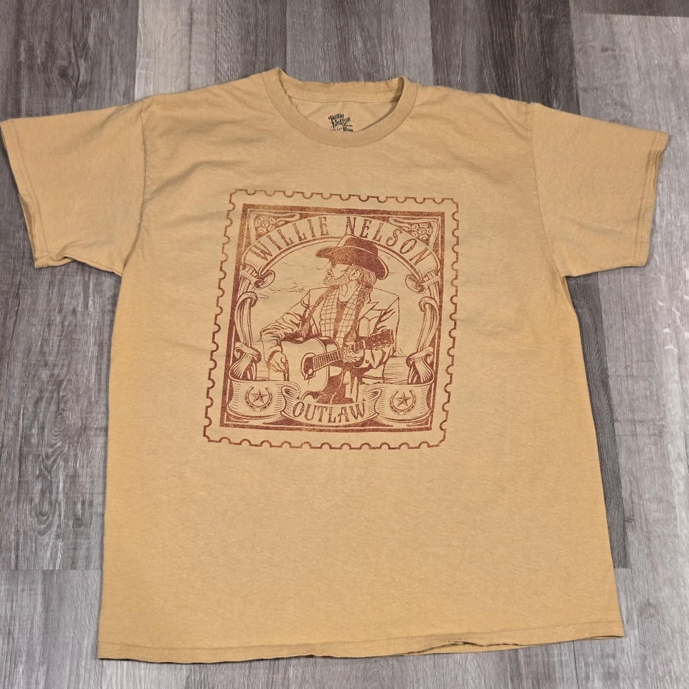 Willie Nelson Stamp Old Gold Thrifted Licensed Graphic Tee Medium - Picture 2 of 5